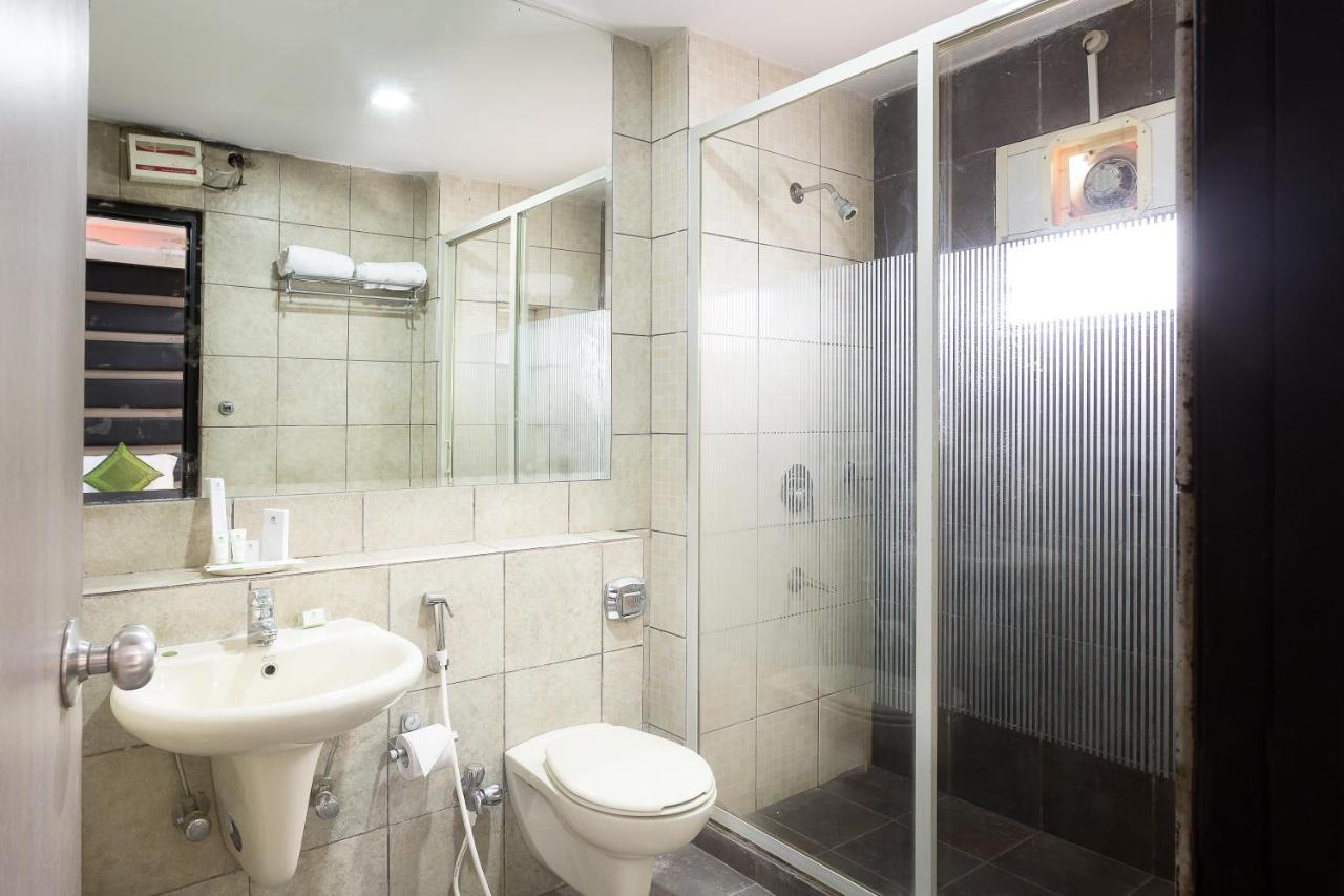 Treebo Fort Club Haydarabad Dış mekan fotoğraf