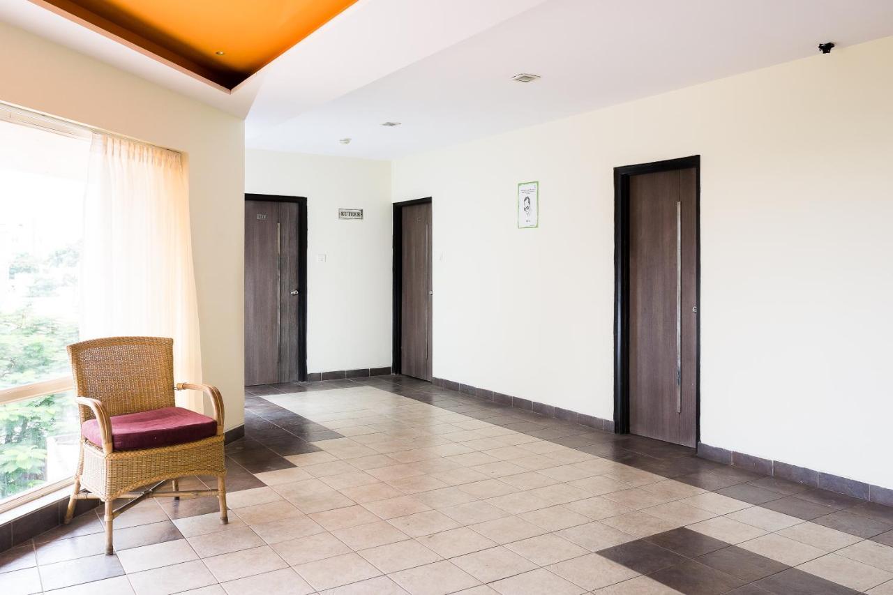 Treebo Fort Club Haydarabad Dış mekan fotoğraf